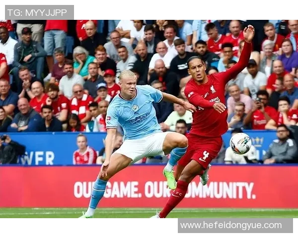 蓝月亮加冕！曼城3-2绝杀利兹联，英超争冠悬念迭起！