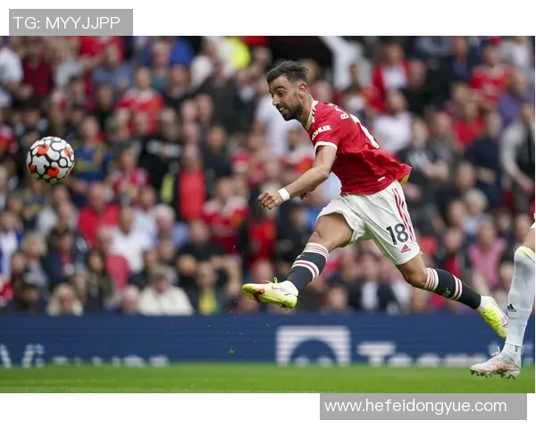 绿茵场上的“魔术师”：费尔南德斯加冕本轮英超最佳，一场胜利的华美乐章