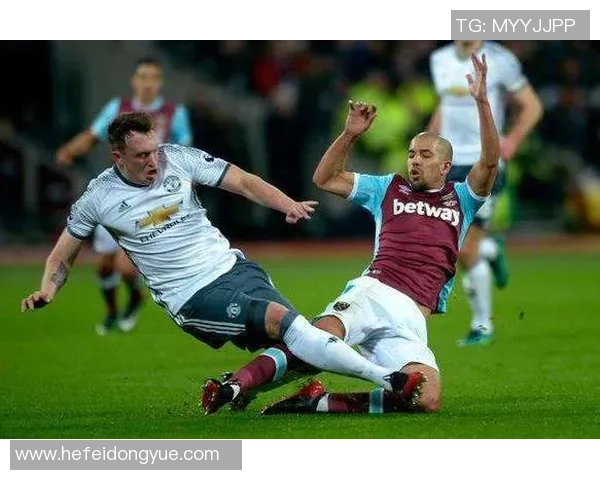 英超裁判判罚尺度：一场令人费解的“迷雾”之旅