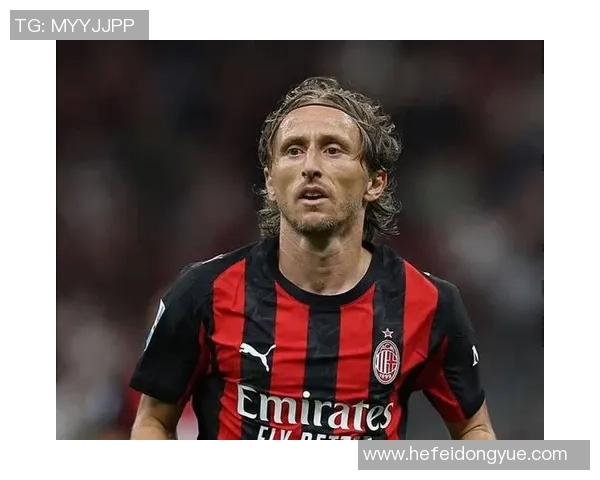 奇克助攻米兰反败为胜,红黑军团的胜利激情点燃圣西罗! 奇克助攻米兰反败为胜,红黑军团的胜利激情点燃圣西罗!